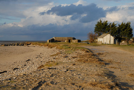 Der Doppelschartenstand fr 5 cm Kwk hat alleine die letzten Sturmfluten berstanden.