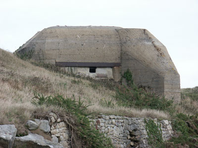 R 667 stlich von Carnac