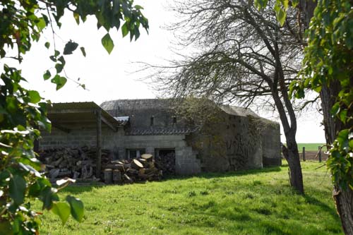 R 669 West in Colleville