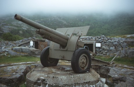 Ausgestelltes Geschtz in der Batterie Grnsvik